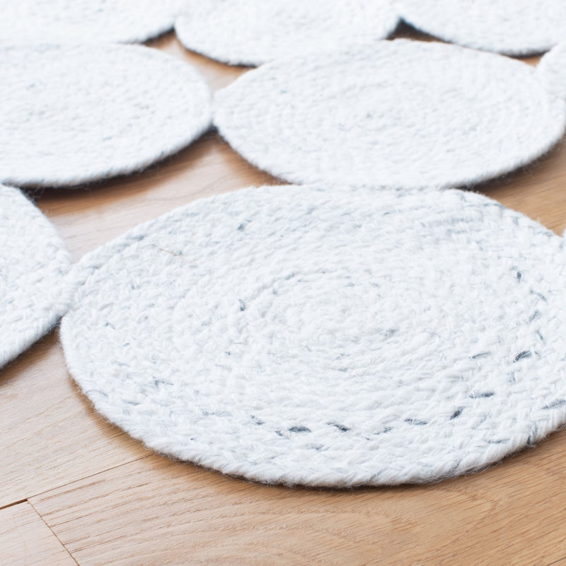 Dougherty Hand Woven Performance Rug, Round 6'