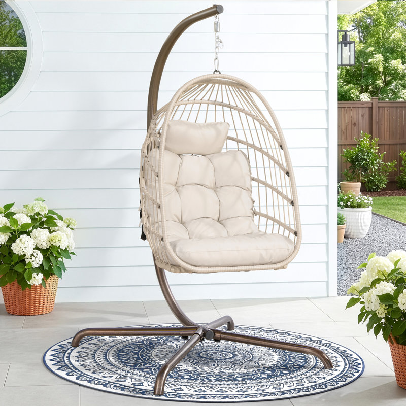 Fauteuil à œufs suspendu intérieur / extérieur Chingford avec support, balancelle, coussin de 5 po et appui-tête, Beige