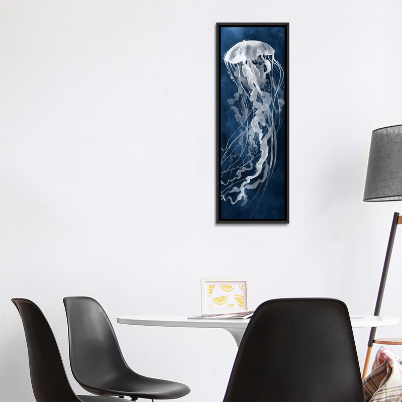 «Under Sway II», impression sur toile tendue, H 36 po x l 12 po x P 1,5 po, Toile avec cadre noir