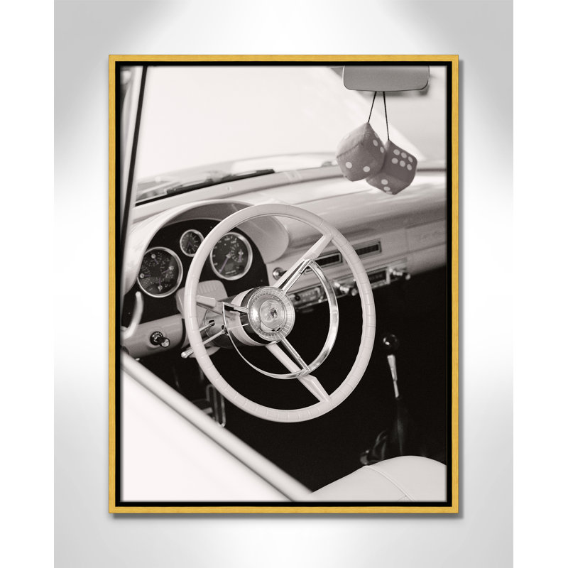 «Classic Car II» par Young, Flotteur doré, H 25,5 po x l 19,5 po