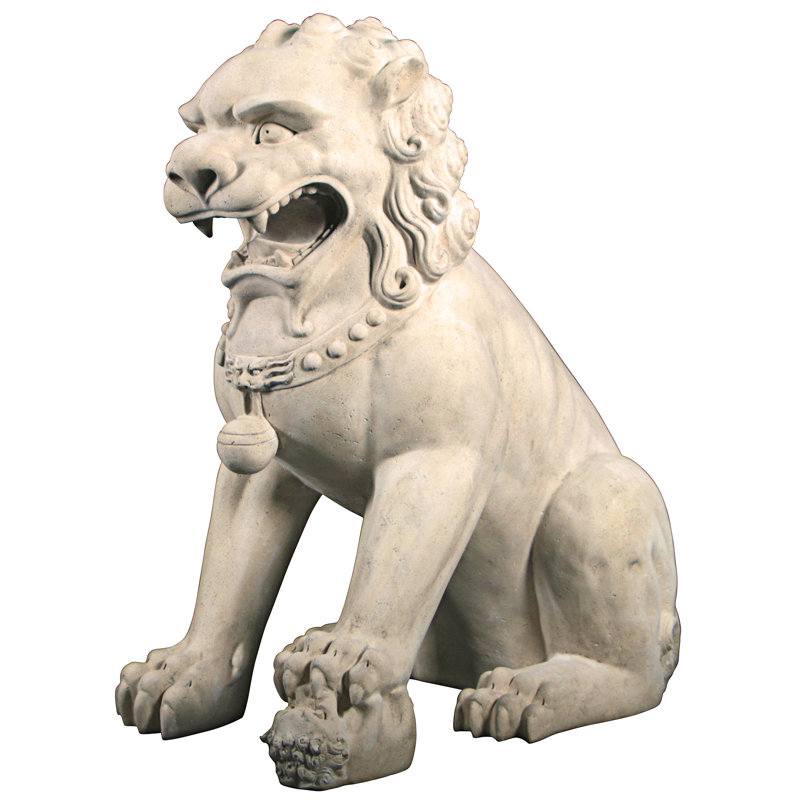 Statue grand chien femelle Grand Palace