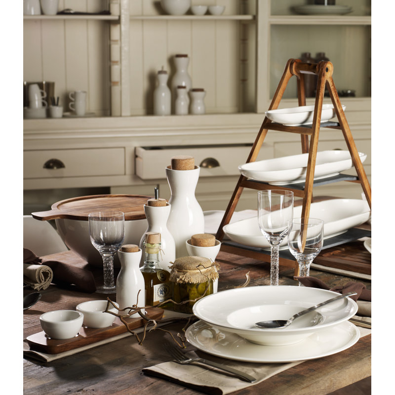 Artesano Tiered Stand