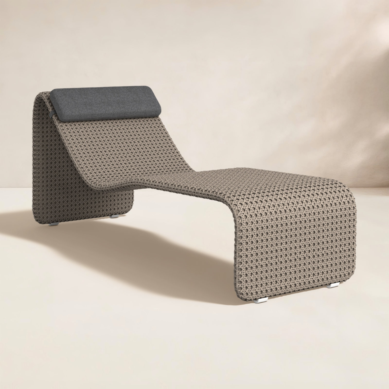 Kuno 27.5'' Outdoor Wicker Chaise Lounge, Dark Gray