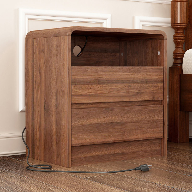 Grande table de chevet moderne avec station de charge, table de chevet en bois de 23,6 po de largeur avec 2 tiroirs de rangement, grande table de bout de style Mid-Century