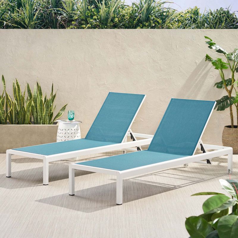 Set Of 2 Outdoor Aluminum Chaise Lounge, White/Blue, 2