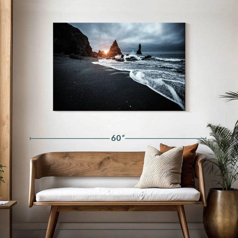 Gillard Reynisfjara Black Sand Beach, 30" H x 45" W