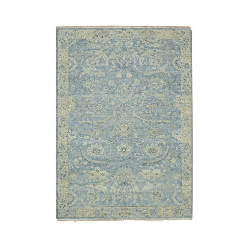 Tapis bleu bébé 5 pi x 7 pi, motif faucille, noué à la main, velours zéro, finition courte et antique, laine pure, colorants végétaux, tapis oriental