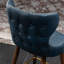2 tabourets de comptoir modernes Mid-Century, bleu - similicuir avec garniture cloutée originale
