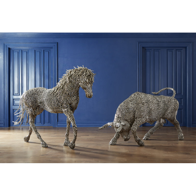 Stainless Steel Bull Pipe Statue