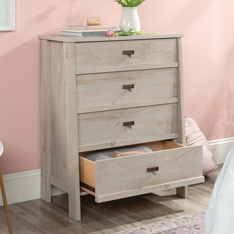 Auserine 31.89'' W 4 - Drawer Dresser, Chalked Chestnut