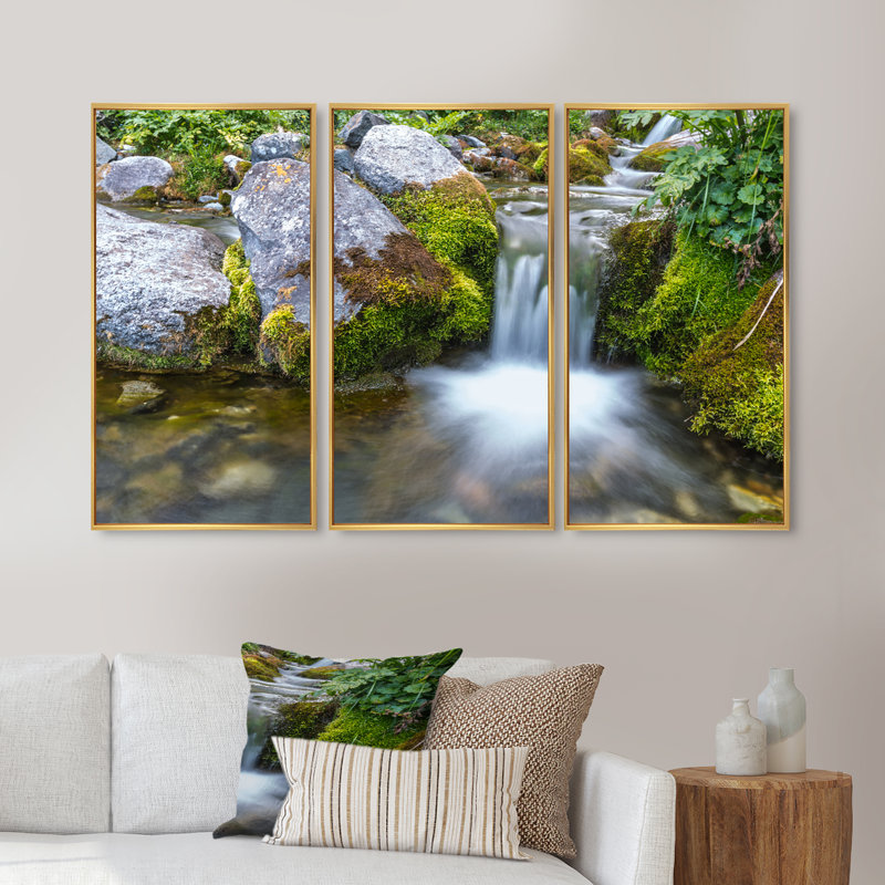 «Summer Water Stream», ensemble de 3 toiles encadrées, H 20 po x l 36 po x P 1 po, Or