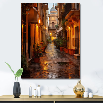 «Maighdiln Italy Eternary City Whispers», art mural pour le salon en Italie