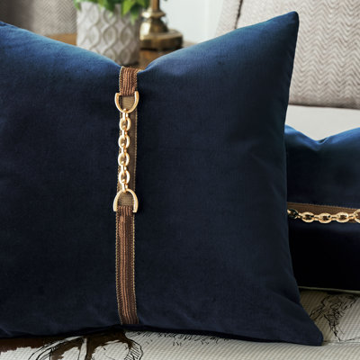 Steeplechaser Vertical Decorative Pillow Cover & Insert
