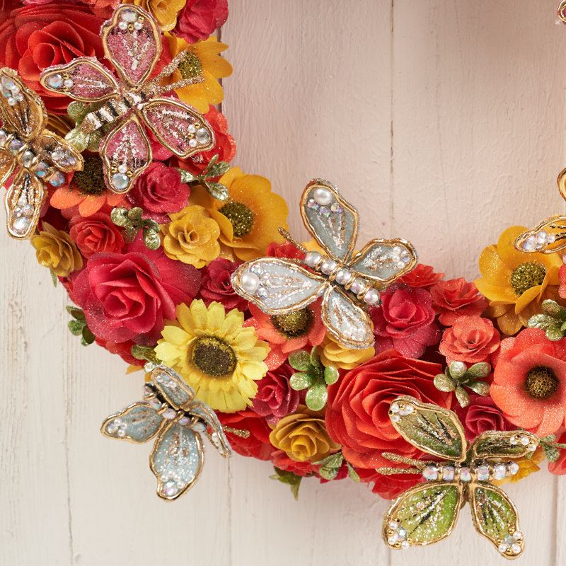 Couronne en bois 21 po avec papillon