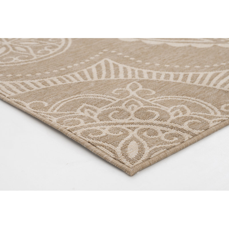 Tapis d'intérieur / extérieur à motif médaillon dynamique Dheny, Rectangle 5 pi 3 po x 7 pi 7 po