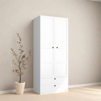 Garde-robe simple de couleur unie