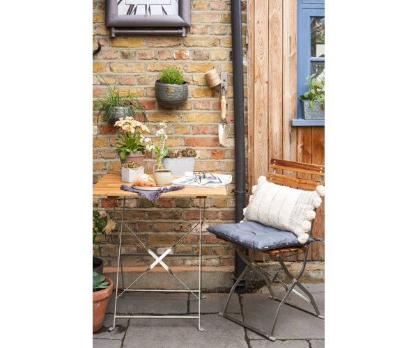 Corner to relax