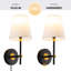 Cordon pour applique murale avec abat-jour en tissu blanc, lampe de coiffeuse murale au fini noir mat câblé ou à brancher, applique murale