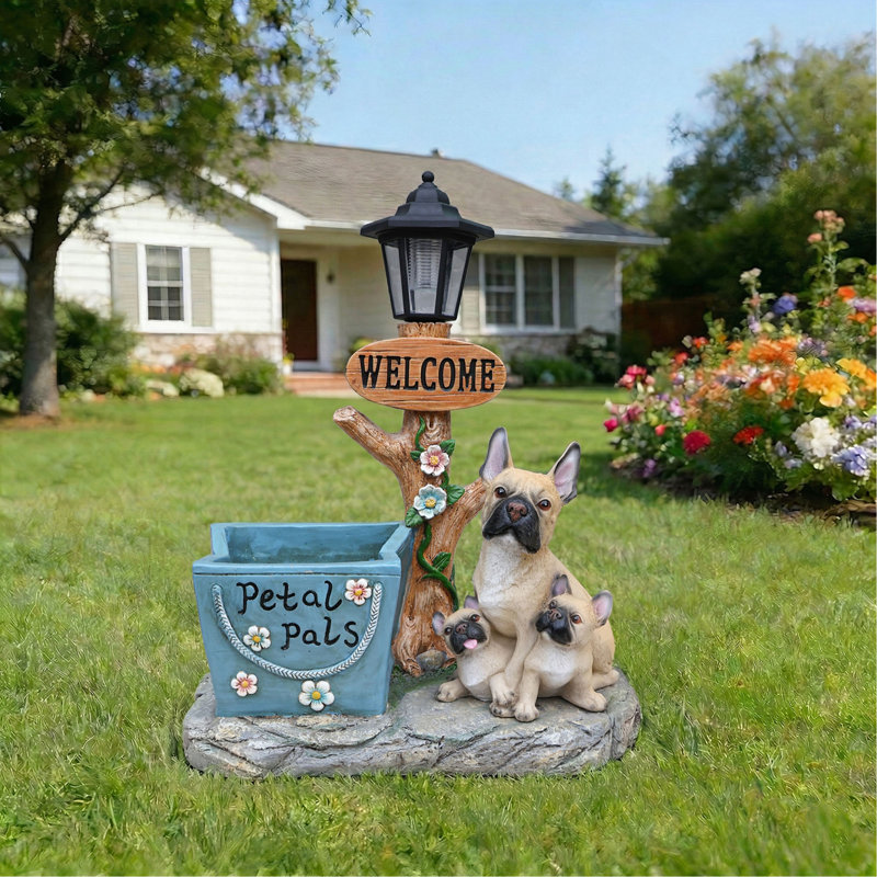 Statue de jardin de bouledogue français