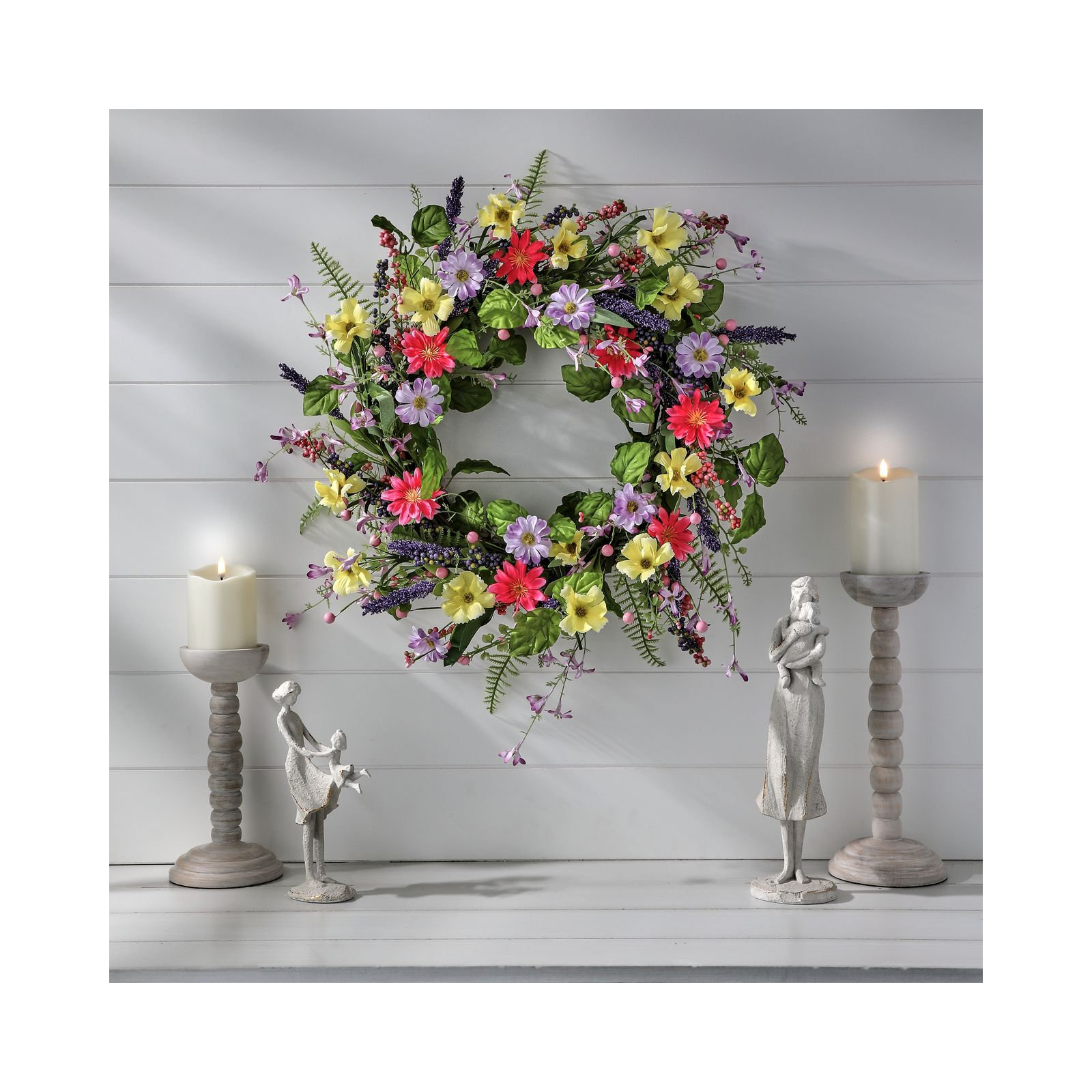 22" Country Wildflower Wreath