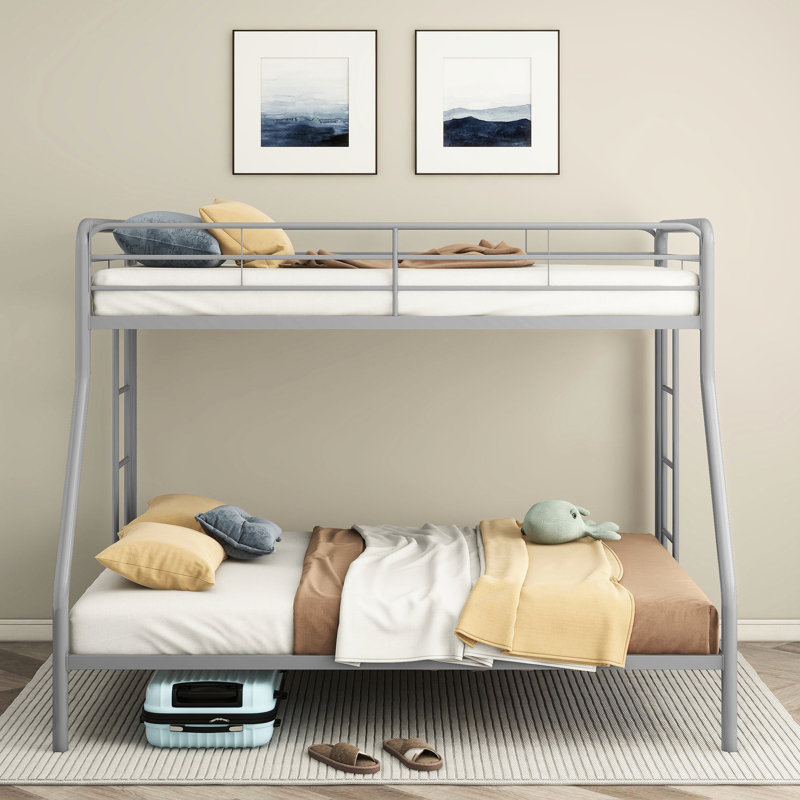 Lit superposé simple au-dessus de double brillant argenté, deux échelles encastrées, support à lattes en métal, barrières de sécurité pour lit de chambre à coucher avec argent, échelles faciles d'accès, lattes, repos