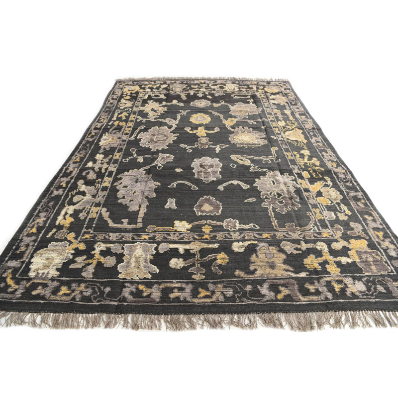 Tapis noir Outen