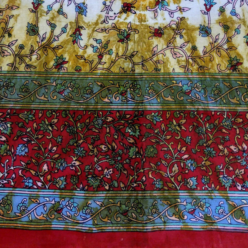 Tapisserie de coton à cravate florale, Rouge