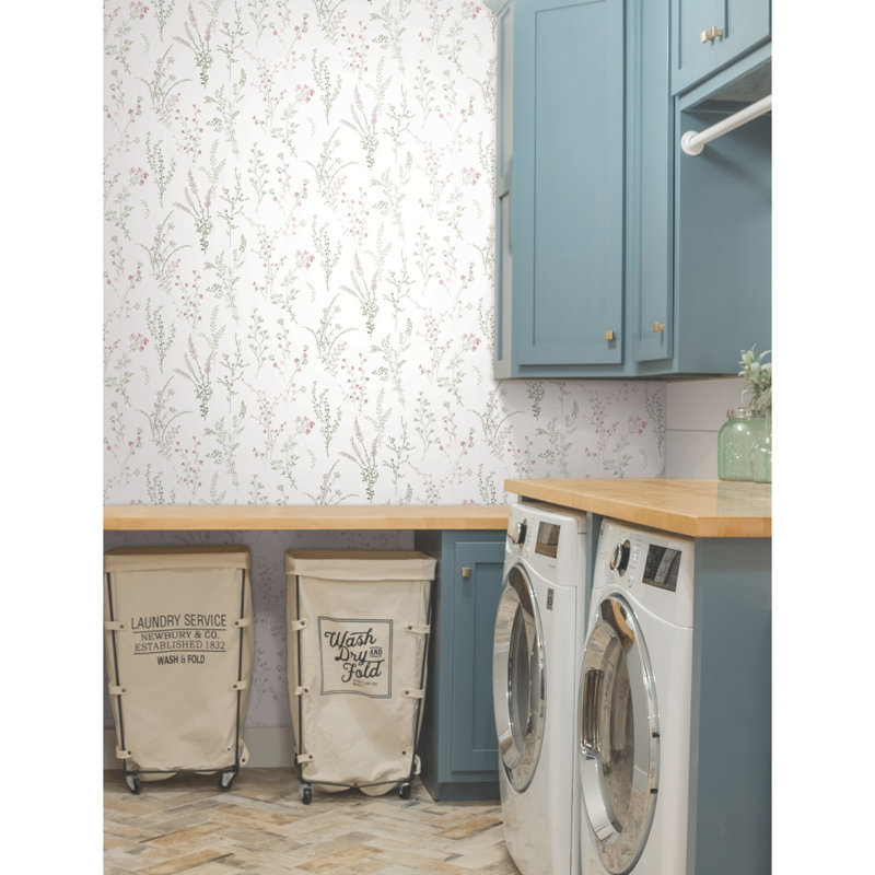 Wildflower Sprigs Peel & Stick Wallpaper, Multicolor