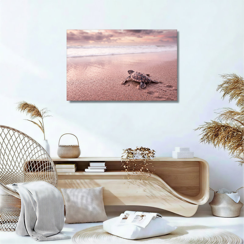 Art sur toile, bébé tortue de mer marchant sur une plage de sable rose au coucher du soleil, H 24 po x l 36 po