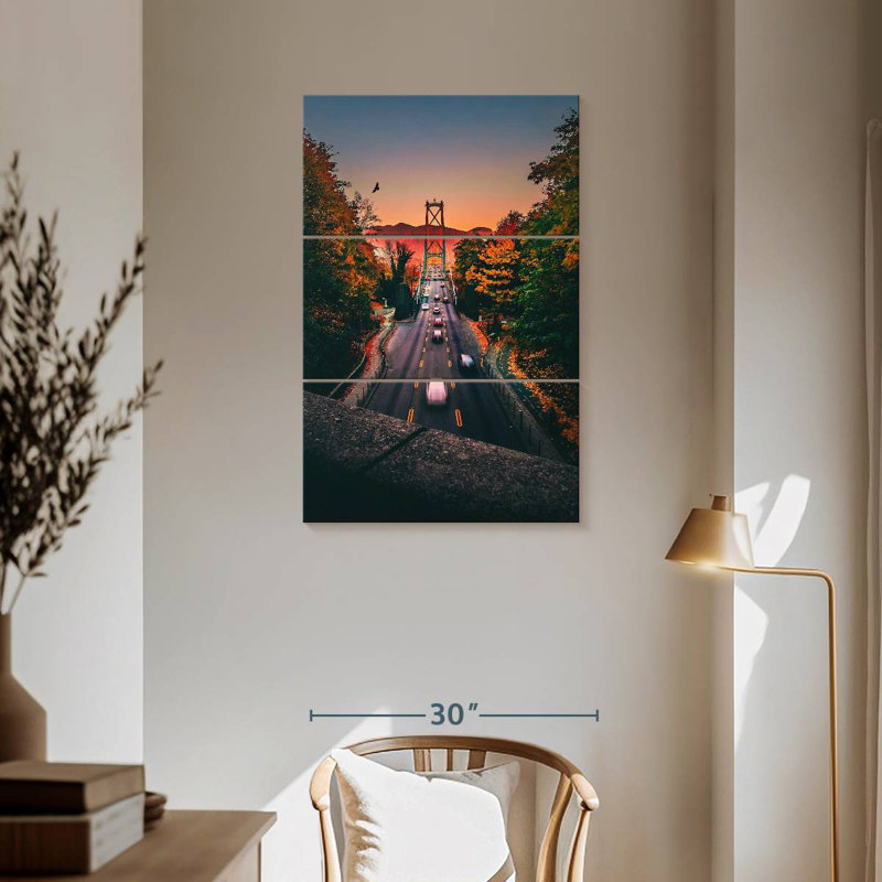 Mehar Lions Gate Bridge Road, H 57 po x l 36 po