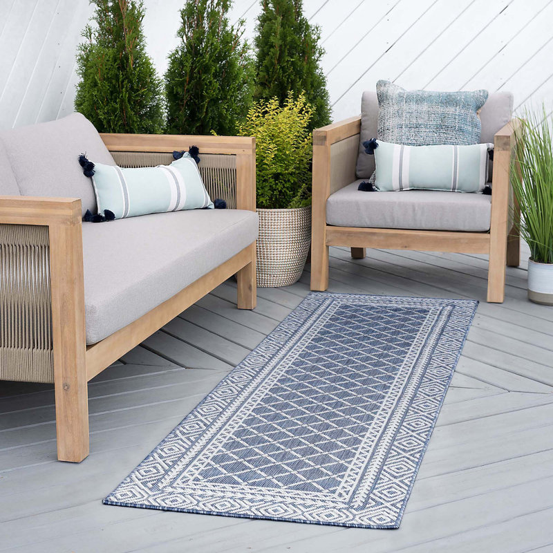 Rosenzweig Indoor / Outdoor Rug, Runner 2'8" x 9'11"