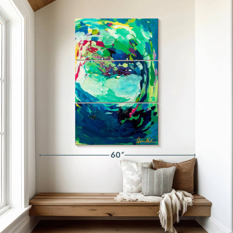 Avery Calico, 50" H x 32" W