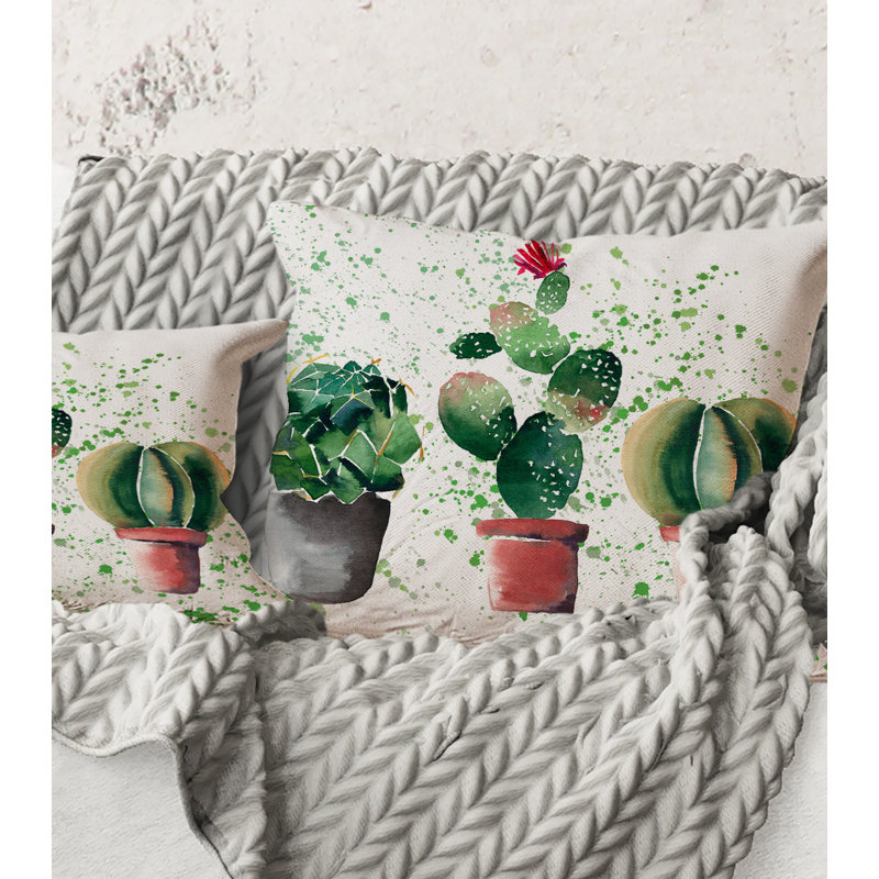 Carré, trois cactus dans des pots en argile - coussin décoratif traditionnel, 16" x 16"