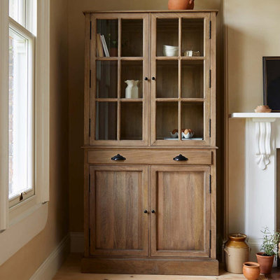 European-style retro minimalist sideboard