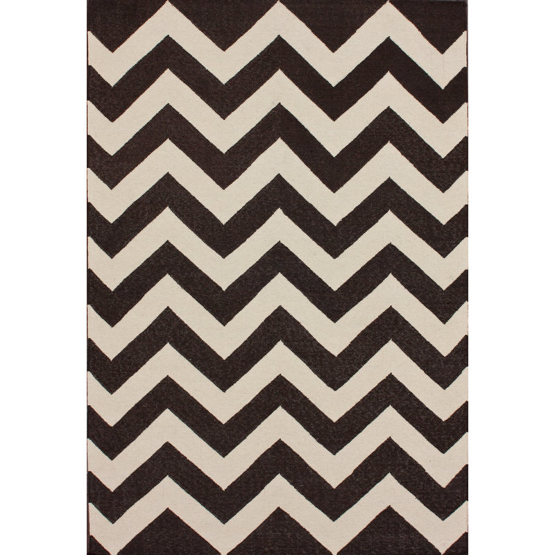 Tapis à motif de chevrons espresso Manglo, Rectangle 7 pi 6 po x 9 pi 6 po