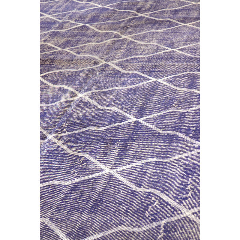 Tapis unique mauve / blanc 6 pi 11 po x 10 pi brodé Overdye