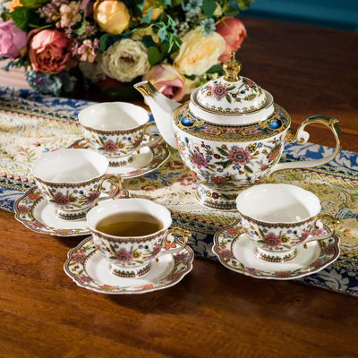 Fine Bone China Tea Set For 4, English Vintage Floral Tea Service With Gold Accents, Afternoon Tea Party Set Includes Teapot, Cups, Saucers And Spoons