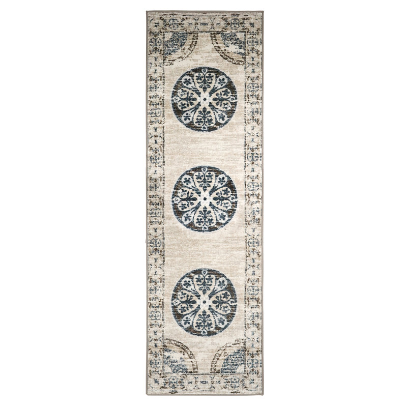Livia 100% Nylon Non-Slip Distressed Bohemian Medallion Indoor Runner Rug, Runner 2'7" x 8'