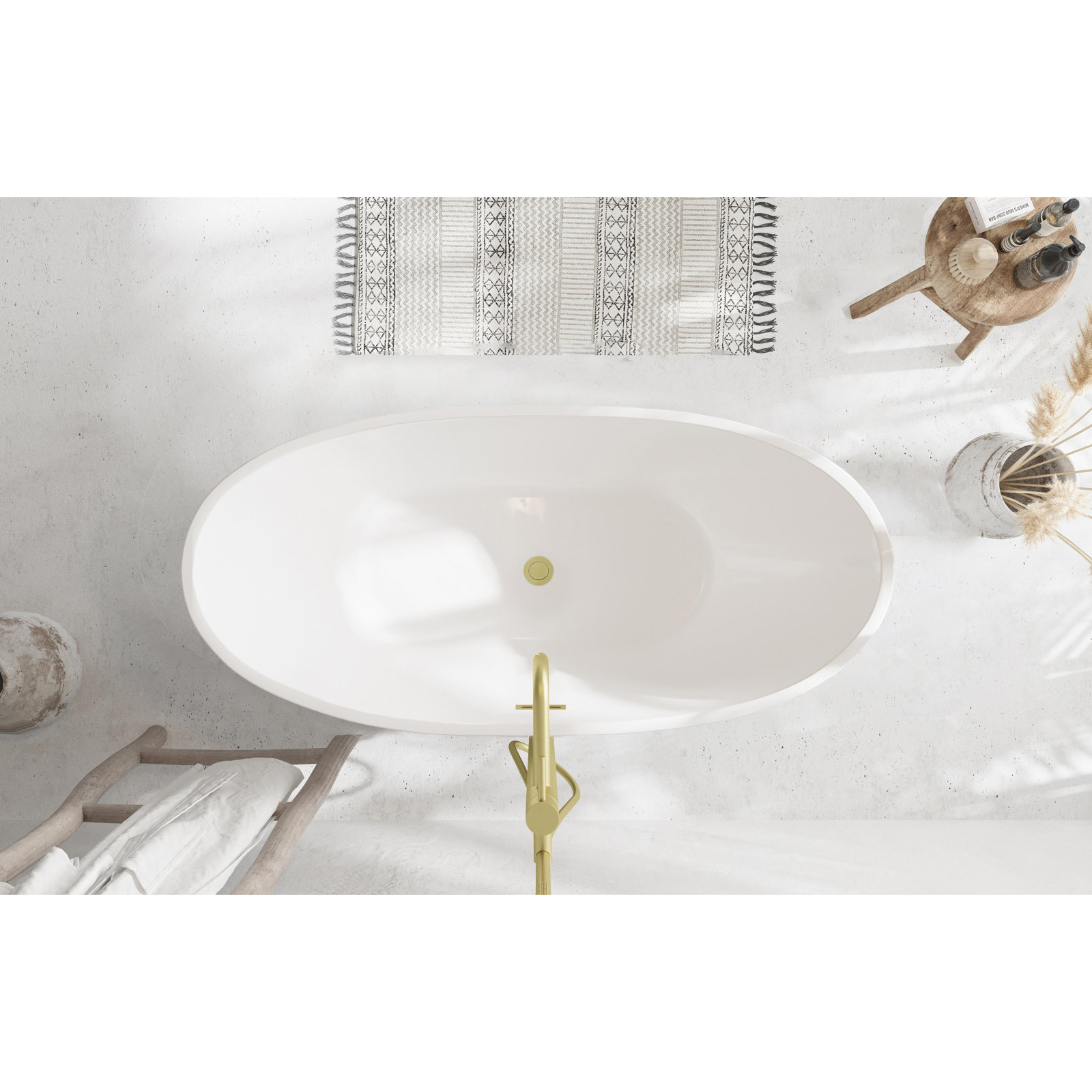 Labrusca 62" Soaking Bathtub, Brushed Gold