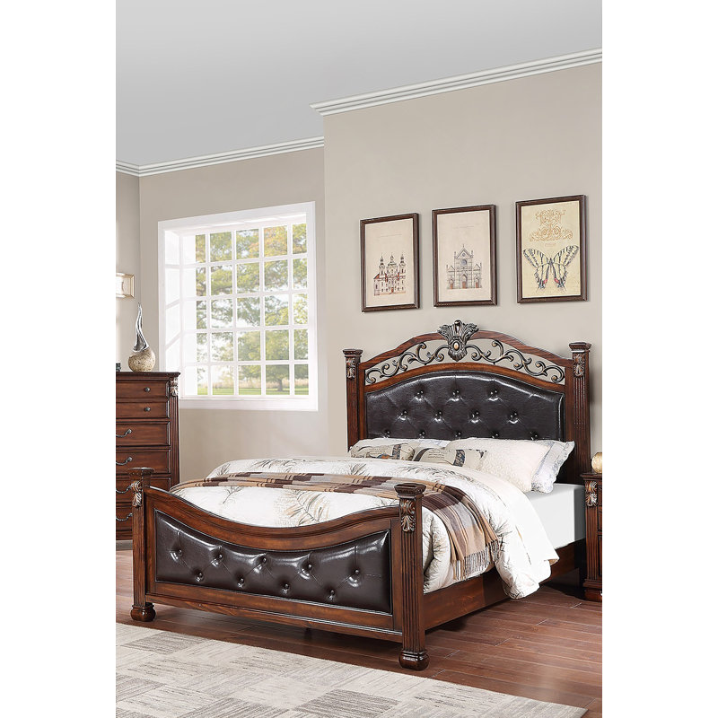 Tête de lit formelle et traditionnelle avec tête de lit capitonnée en simili cuir, Grand lit, Cerisier
