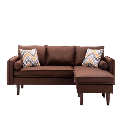 Canapé modulaire brun de 70 po avec méridienne réversible, deux points de recharge disponibles, 4 coussins décoratifs, revêtement en lin, arrangement à 3 sièges, structure effilée en bois massif de 70 po incluse, pochette pour téléphone, tablette