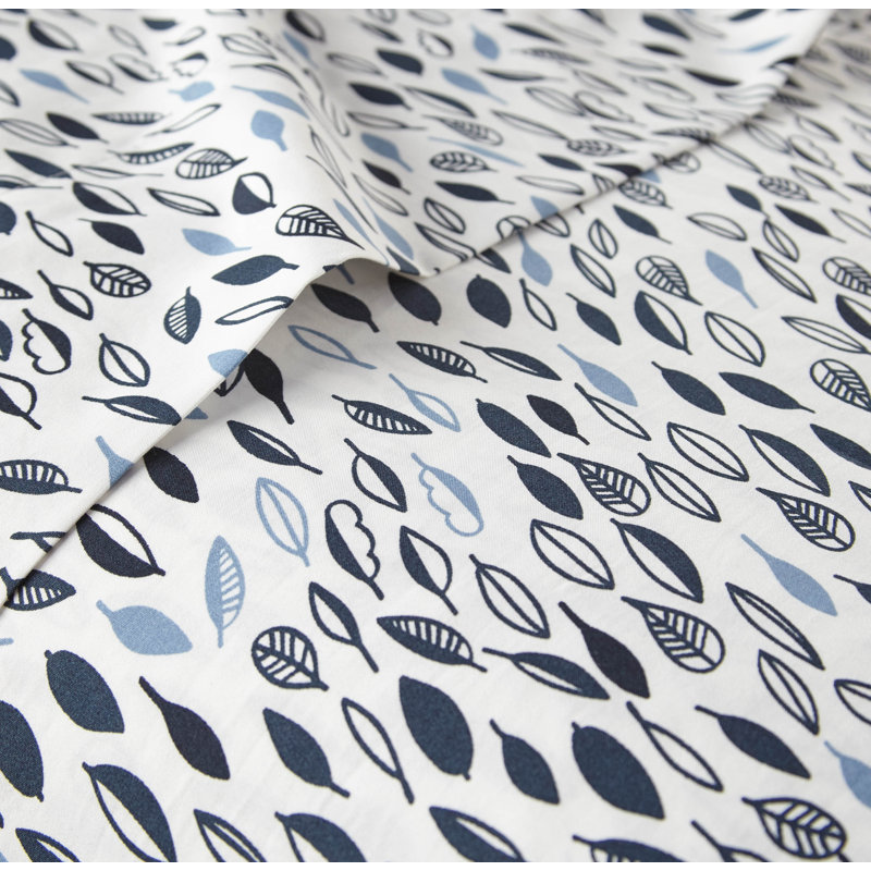 Vilano Choice Floral Microfiber Sheet Set, Full, White Blue