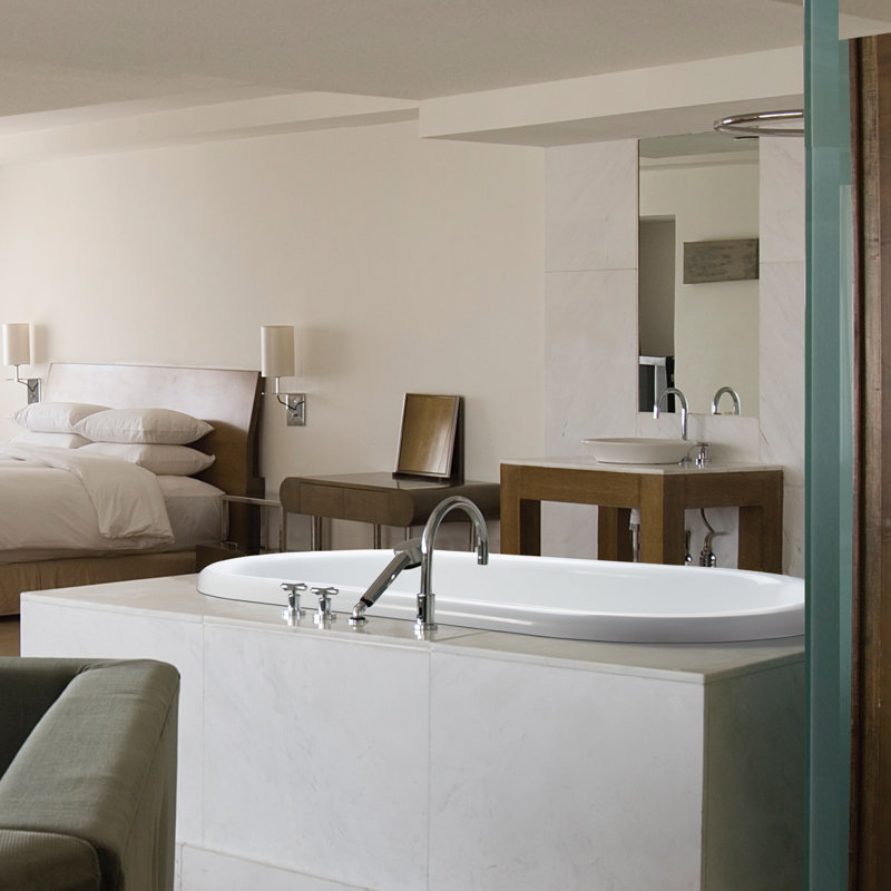 Laney 1 65" Soaking Bathtub