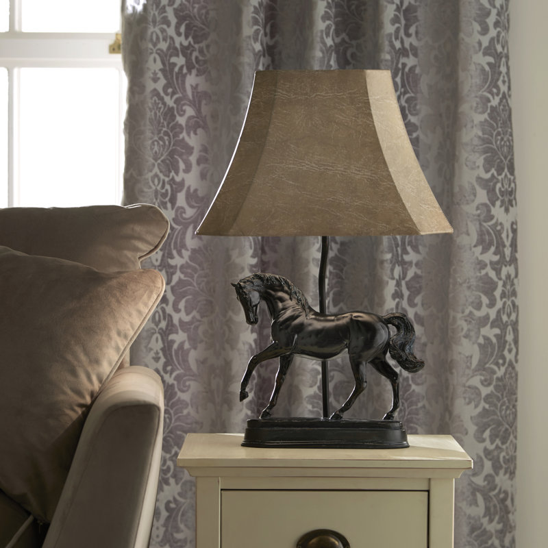 Arrlo Resin Table Lamp