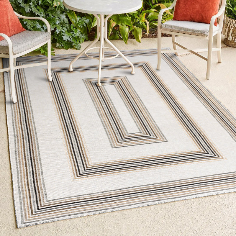 Argo Classic Nautical Mitre Stripe Reversible Machine-Washable Black/Cream Indoor/Outdoor Rug, Rectangle 3'3" x 5'