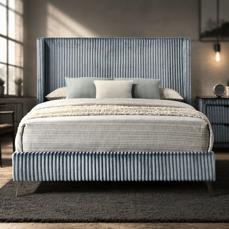 Le large lit à panneau tapissier en velours côtelé Wale, un mélange parfait de confort et de style pour votre chambre à coucher