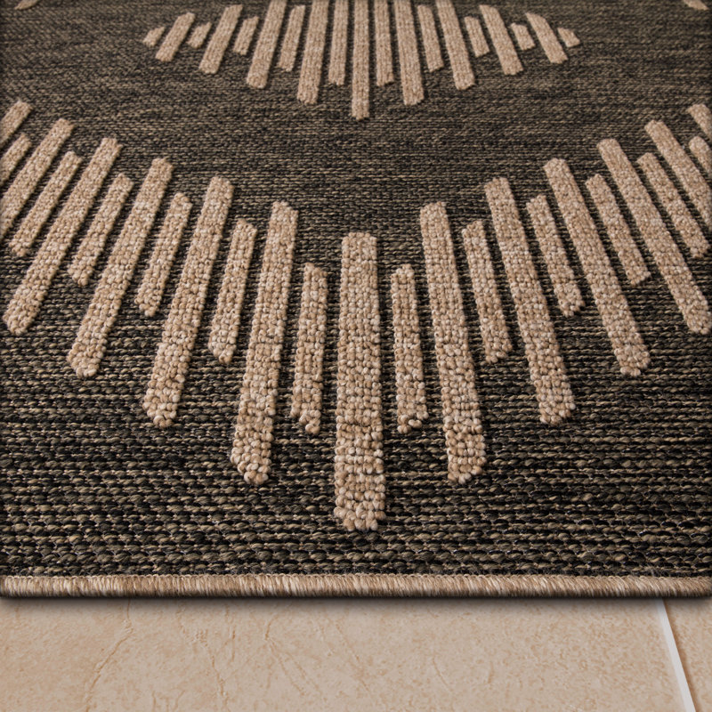 Almarine Geometric Area Rug, Rectangular 160cm x 220cm