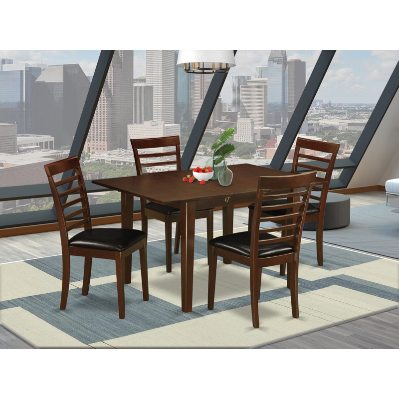 Ensemble de salle à manger 5 pièces pour 4 personnes comprenant une table de cuisine rectangulaire avec rallonge papillon et 4 chaises de salle à manger en similicuir, 91 x 137 cm, acajou