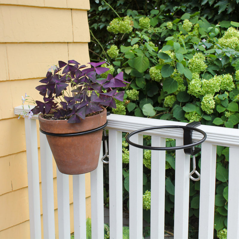 Metal Weather Resistant Bracket Plant Stand, 8.5" H x 11" W x 6" D