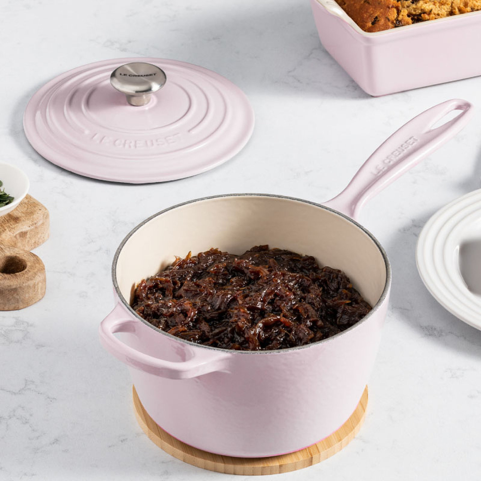 Le Creuset Signature Enameled Cast Iron Saucepan, 1.75 qt., Artichaut
